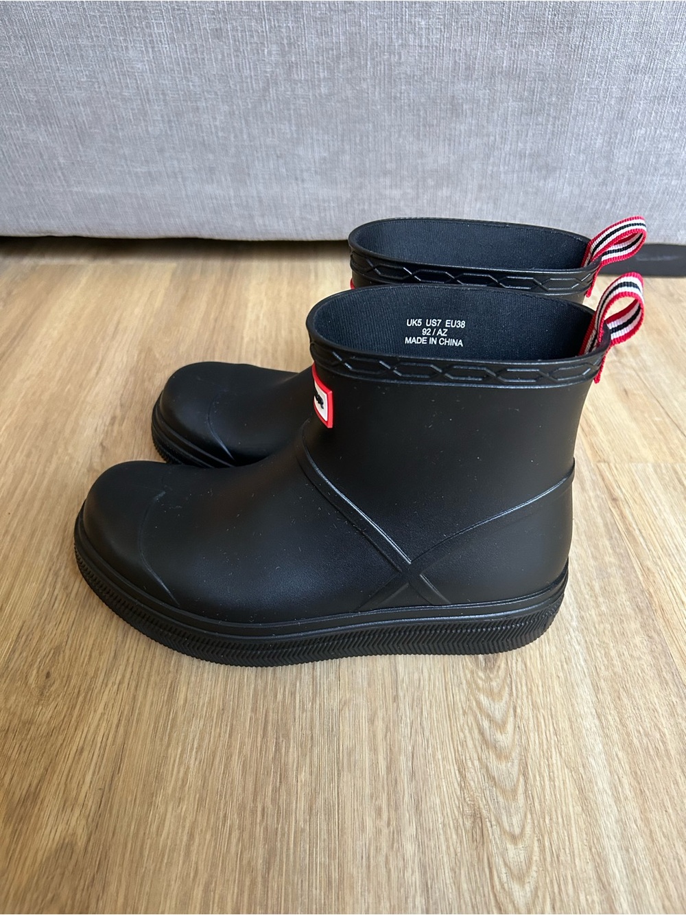 Hunter Play Short Original Rain Boot - Picture 2 of 6